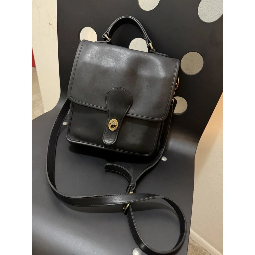Vintage Coach 5130 Black Leather Station Bag Crossbody Satchel 1980s USA